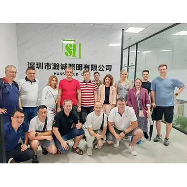 Sign makers From Russia Visit Hansonled